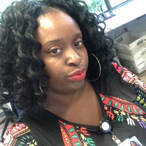 Meet your Posher, Teresa